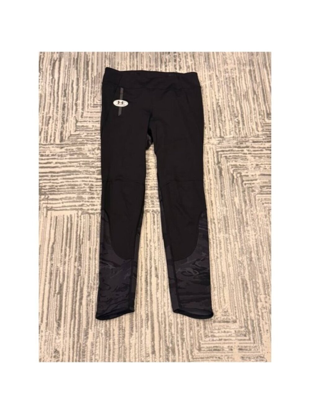New Under Armour women's small (fitted) black/camo Storm Coldgear leggings
